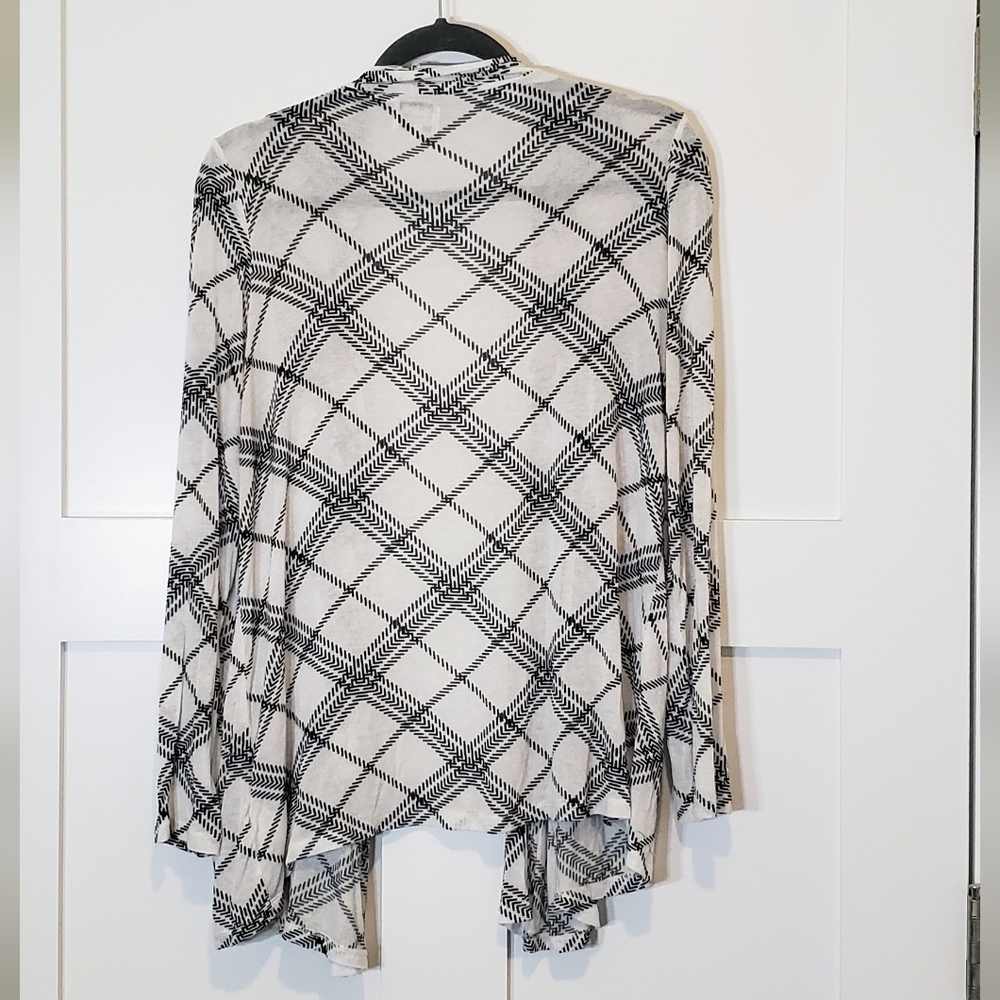 Mud Pie Open Front Cardigan Size Medium Black White Stretch Diamond Prin… - Picture 5 of 9